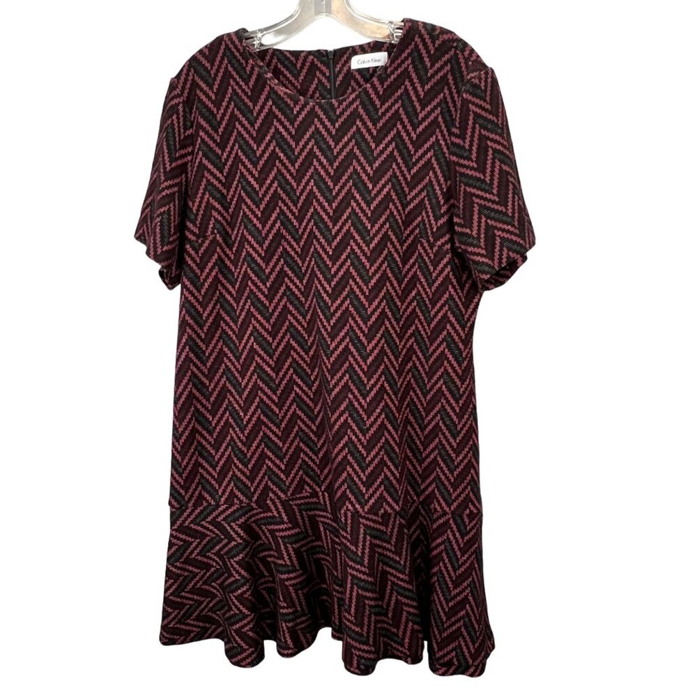 Calvin Klein Dress Peplum Hem size XL Red Black Chevron Mini